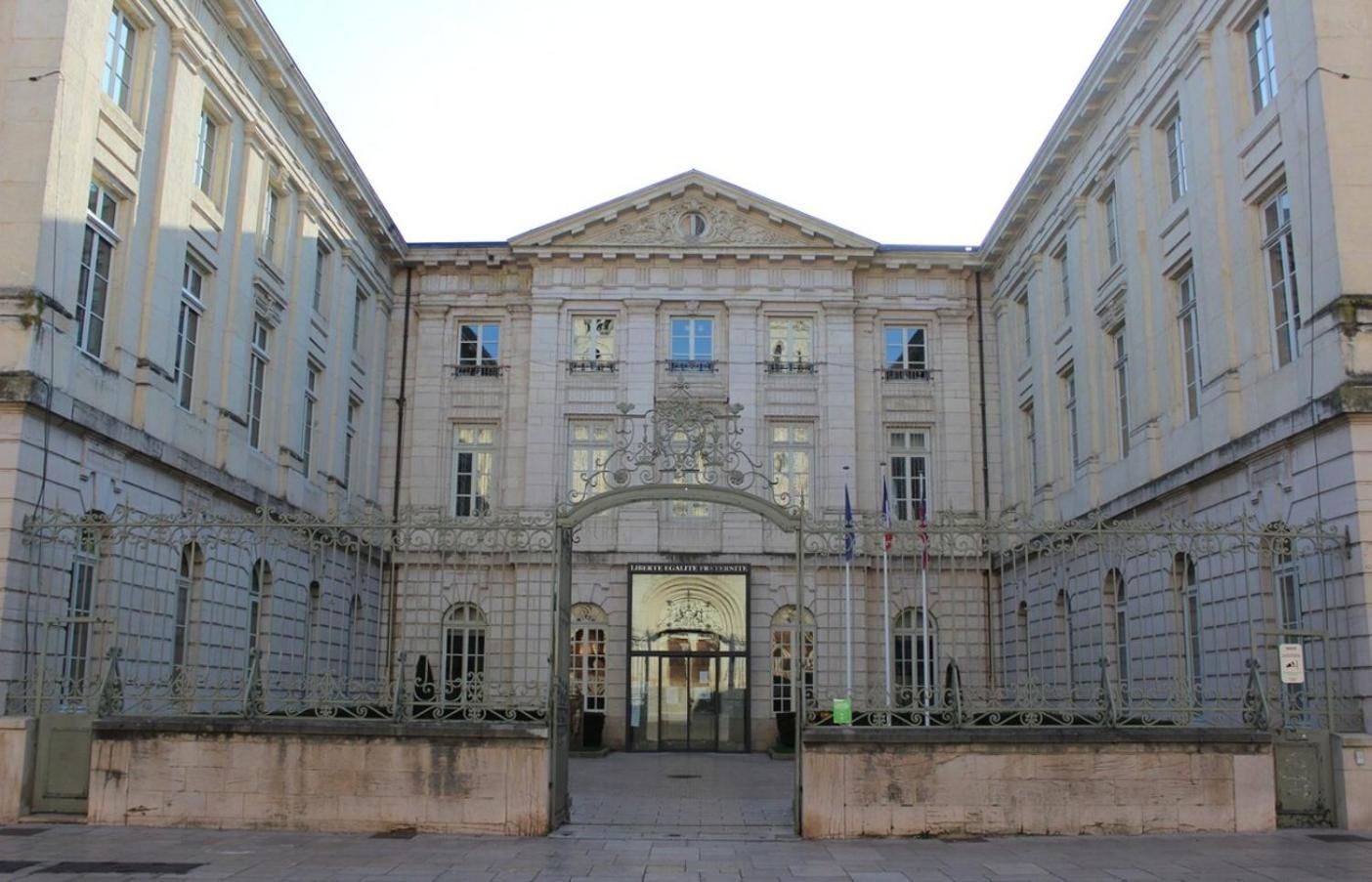 The Spot T2 Comfort In Mcon Mâcon Εξωτερικό φωτογραφία